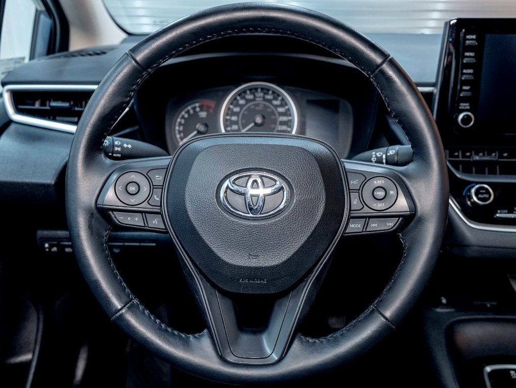 2022 Toyota Corolla in St-Jérôme, Quebec - 15 - w1024h768px