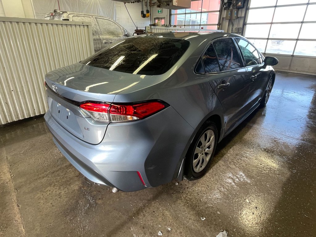 2022 Toyota Corolla in St-Jérôme, Quebec - 8 - w1024h768px