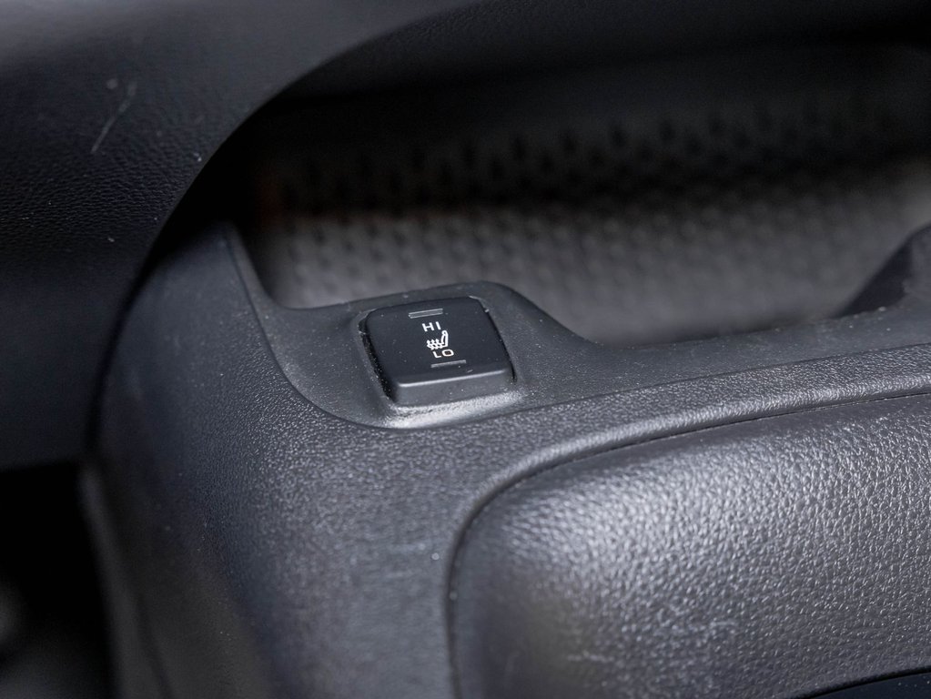 2022 Toyota Corolla in St-Jérôme, Quebec - 21 - w1024h768px
