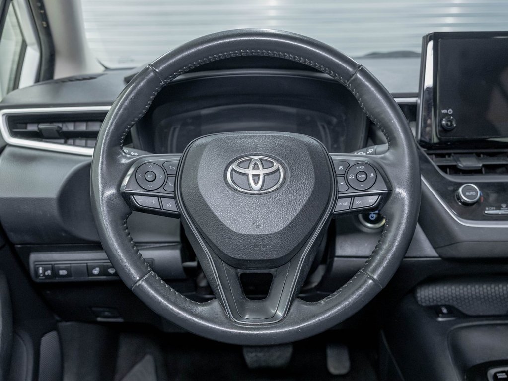 2023 Toyota Corolla in St-Jérôme, Quebec - 12 - w1024h768px