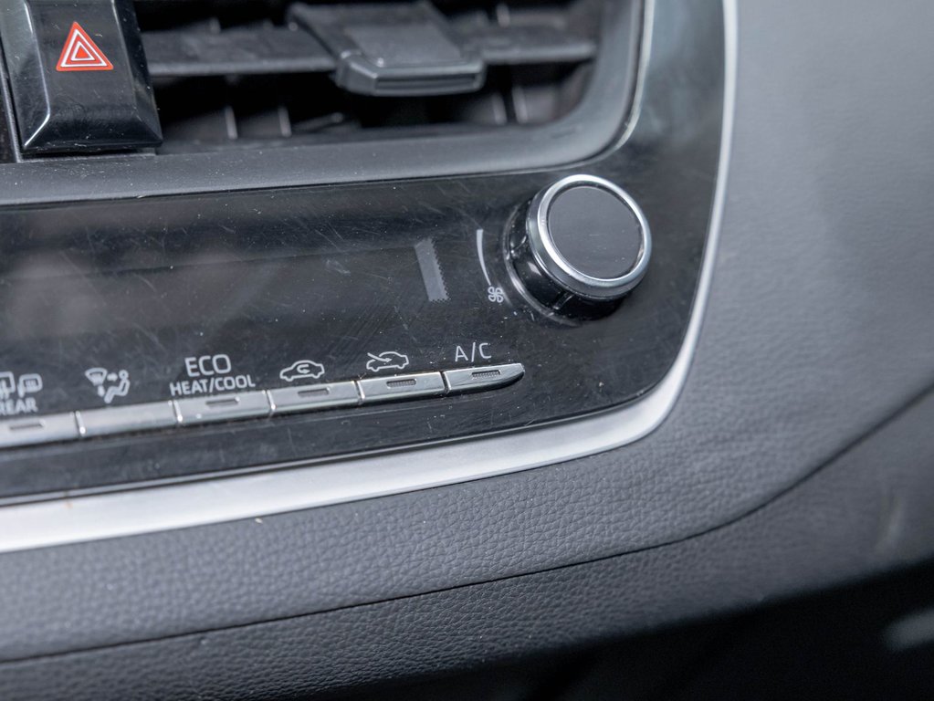 2023 Toyota Corolla in St-Jérôme, Quebec - 23 - w1024h768px