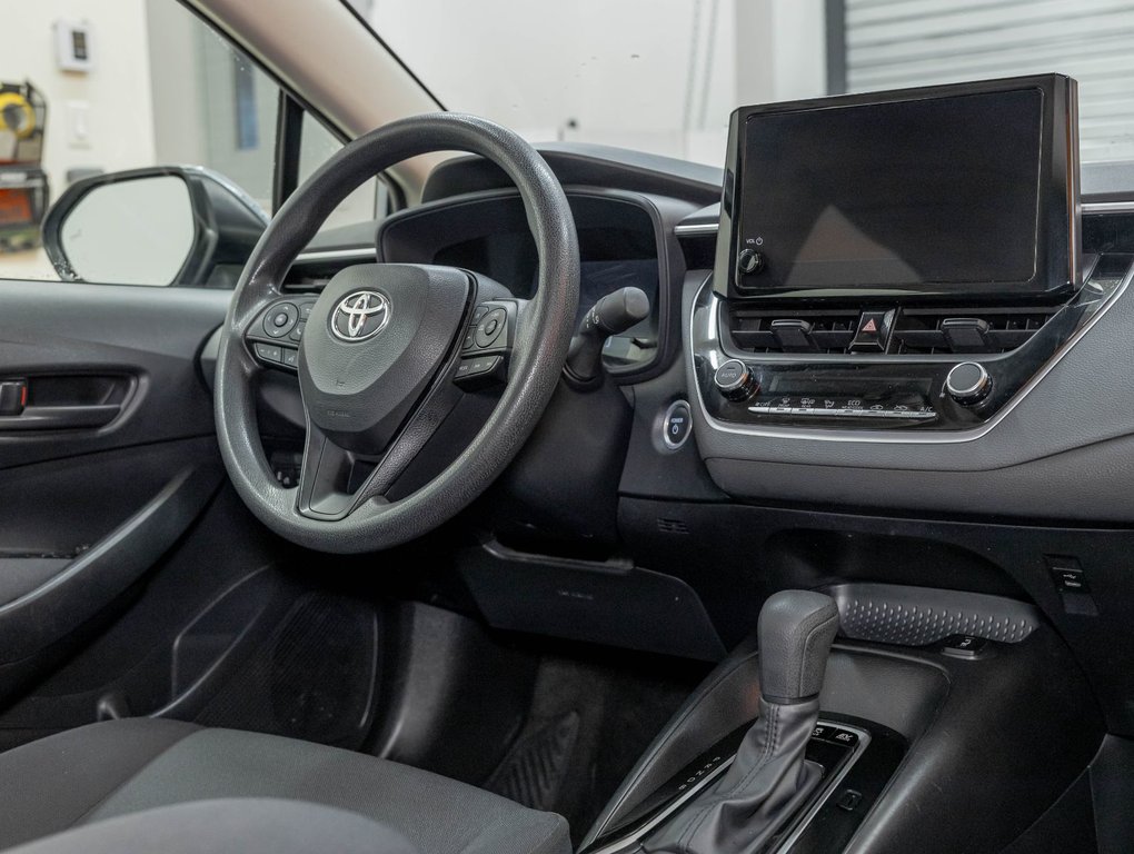 Toyota Corolla  2024 à St-Jérôme, Québec - 26 - w1024h768px