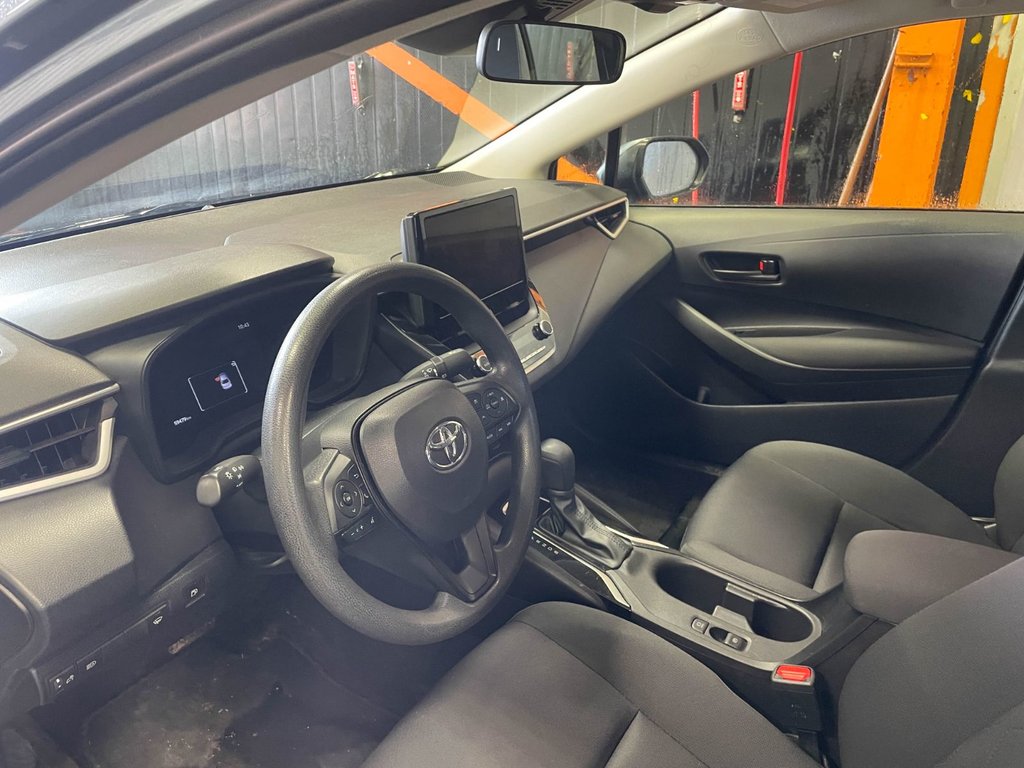 Toyota Corolla  2024 à St-Jérôme, Québec - 3 - w1024h768px
