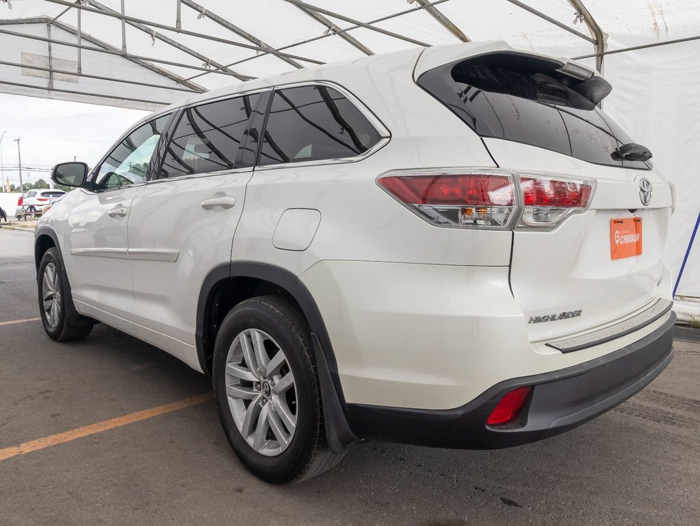 Toyota Highlander  2016 à St-Jérôme, Québec - 5 - w1024h768px