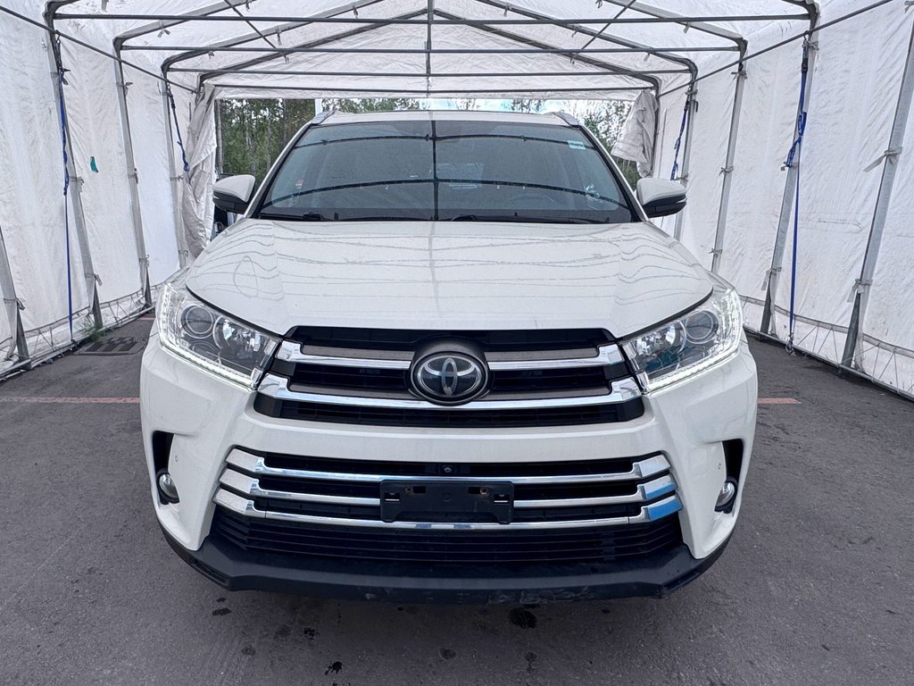 2017 Toyota Highlander in St-Jérôme, Quebec - 6 - w1024h768px