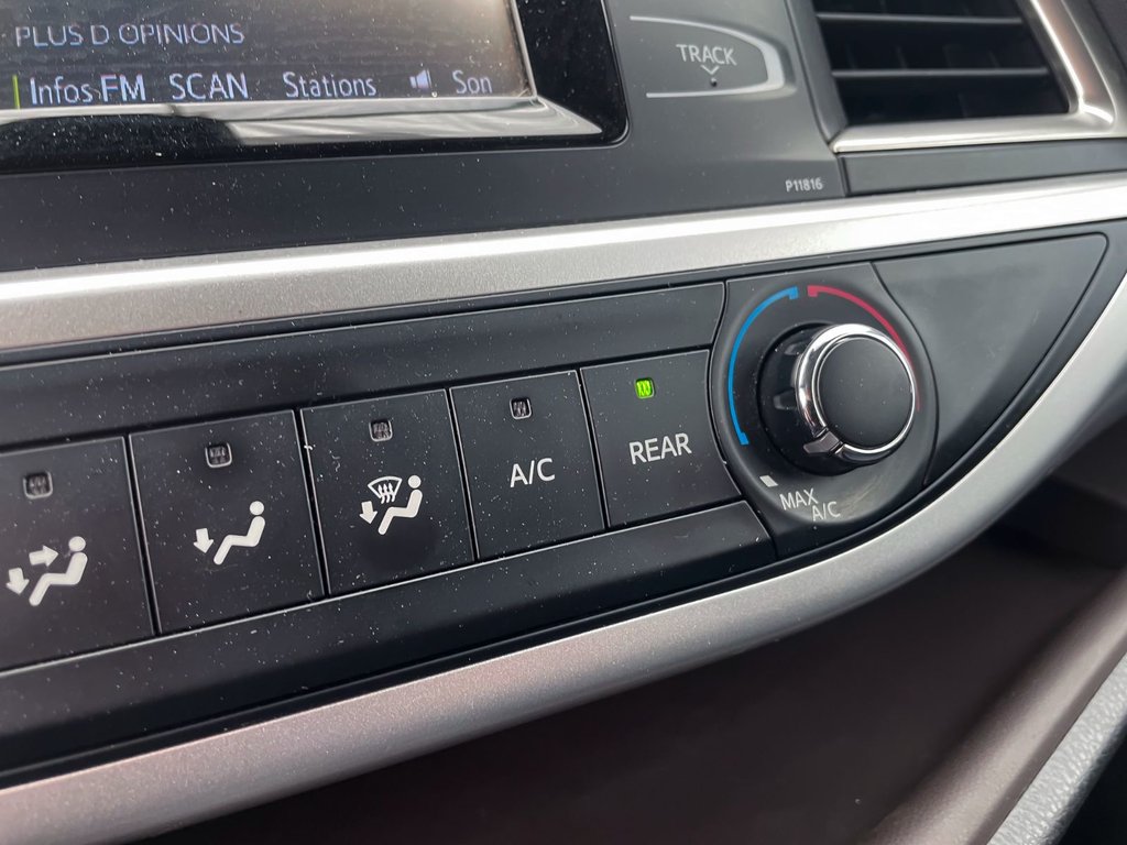 2019 Toyota Highlander in St-Jérôme, Quebec - 13 - w1024h768px