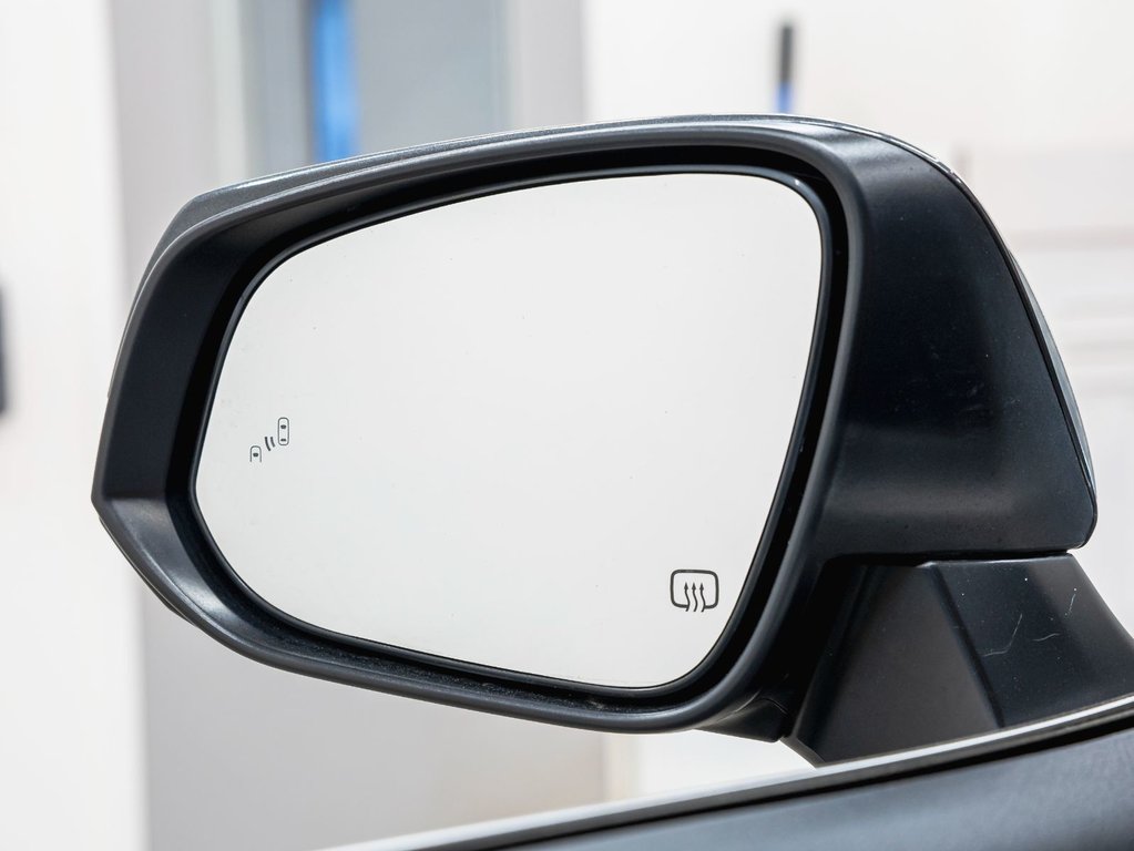 2020 Toyota Highlander in St-Jérôme, Quebec - 39 - w1024h768px