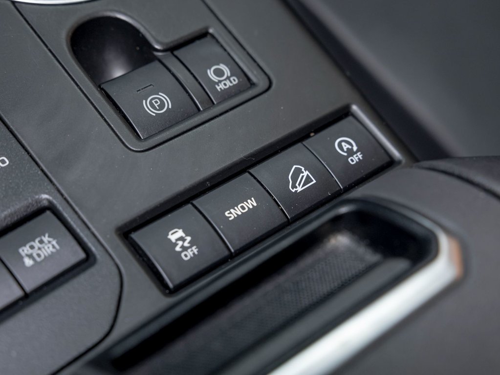 2020 Toyota Highlander in St-Jérôme, Quebec - 24 - w1024h768px