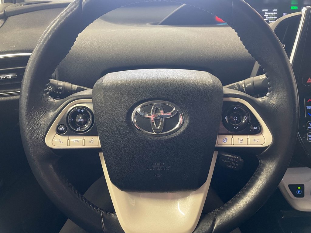 2017 Toyota Prius Prime in St-Jérôme, Quebec - 14 - w1024h768px