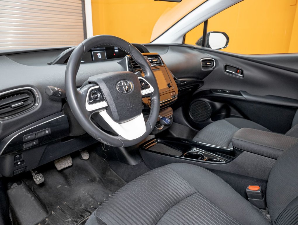 Toyota Prius Prime  2018 à St-Jérôme, Québec - 2 - w1024h768px