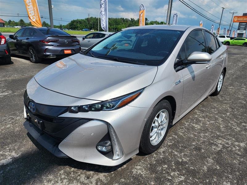2020 Toyota PRIUS PRIME in St-Jérôme, Quebec - 1 - w1024h768px