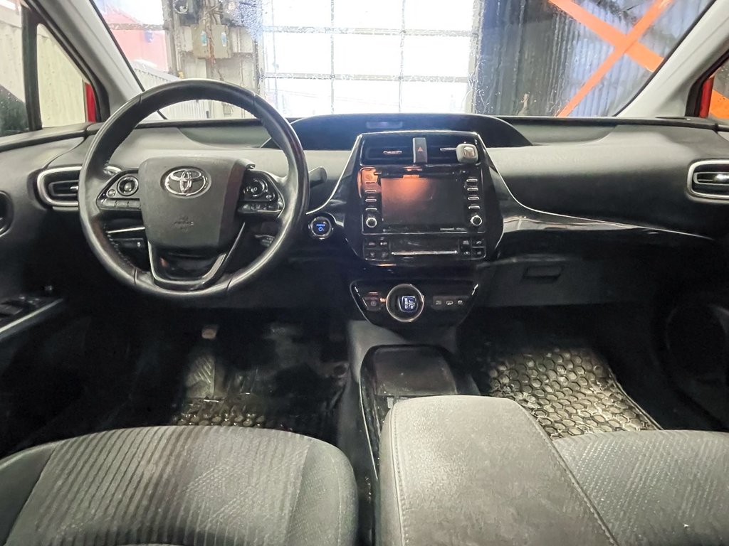 2020 Toyota Prius Prime in St-Jérôme, Quebec - 8 - w1024h768px