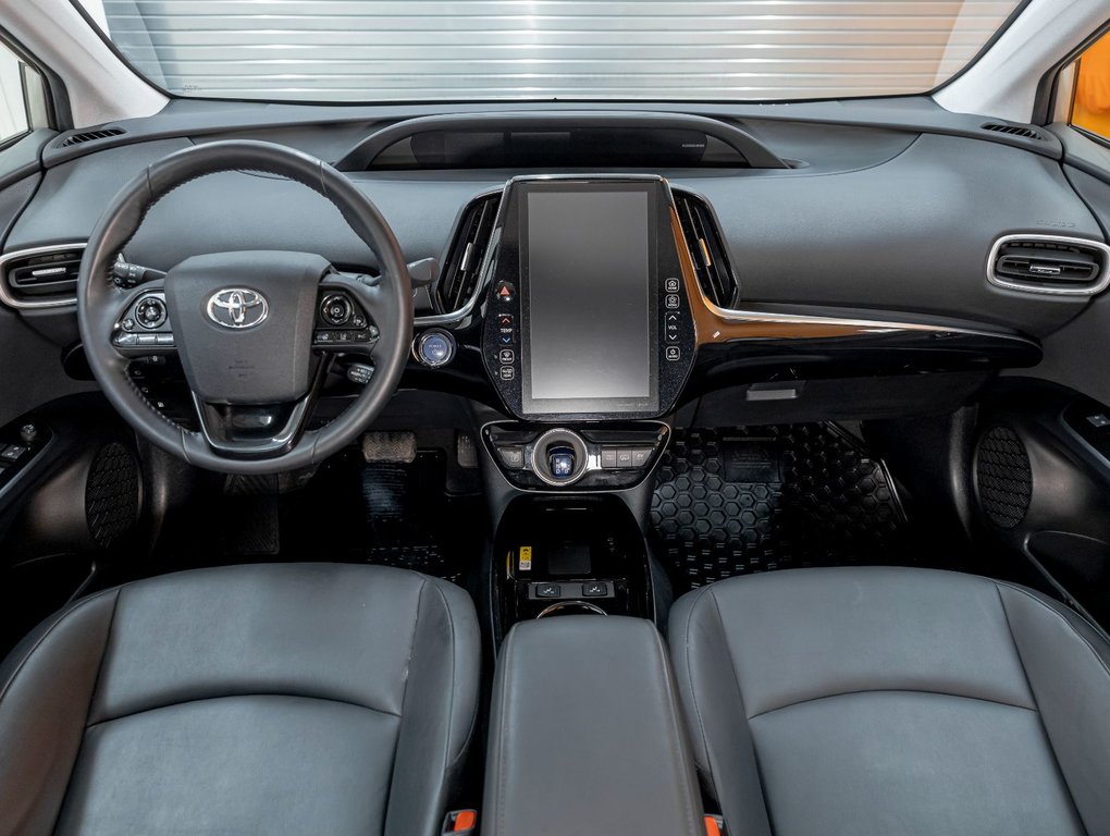 2021 Toyota PRIUS PRIME in St-Jérôme, Quebec - 12 - w1024h768px