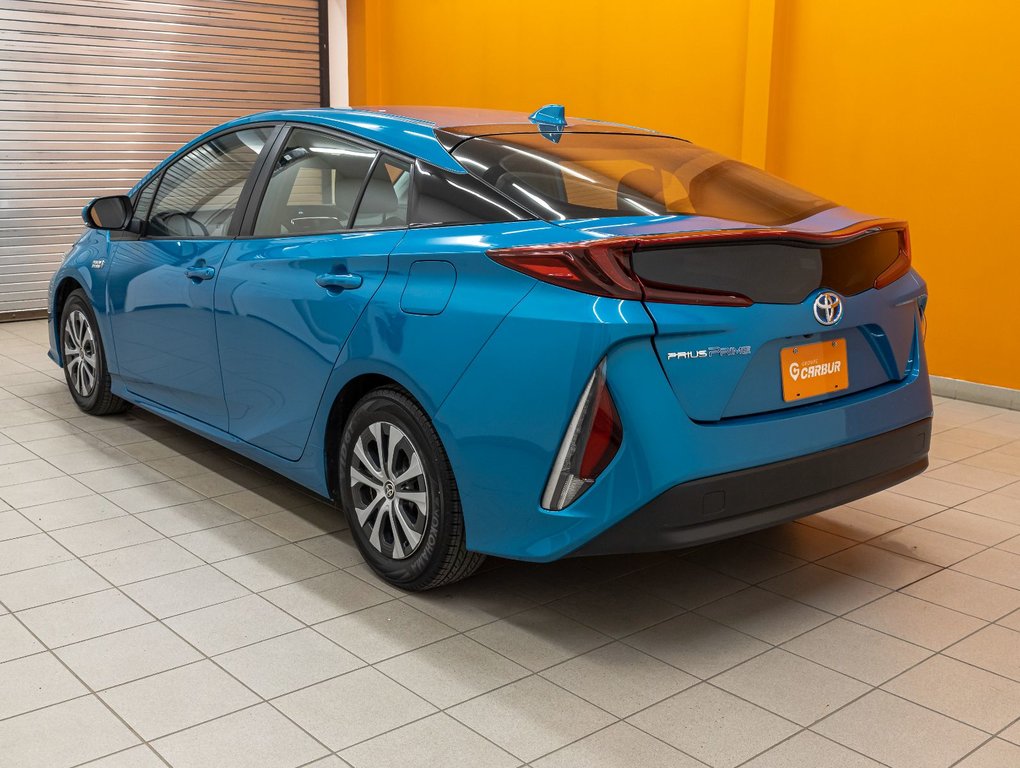 Toyota PRIUS PRIME  2021 à St-Jérôme, Québec - 5 - w1024h768px