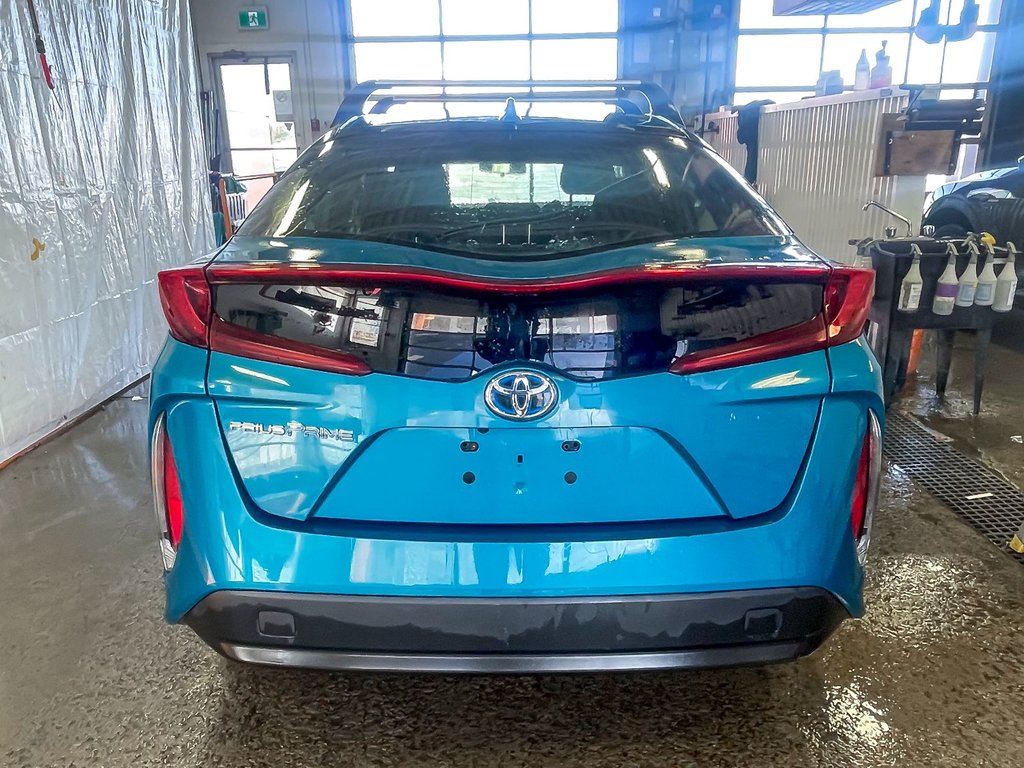 2021 Toyota PRIUS PRIME in St-Jérôme, Quebec - 6 - w1024h768px