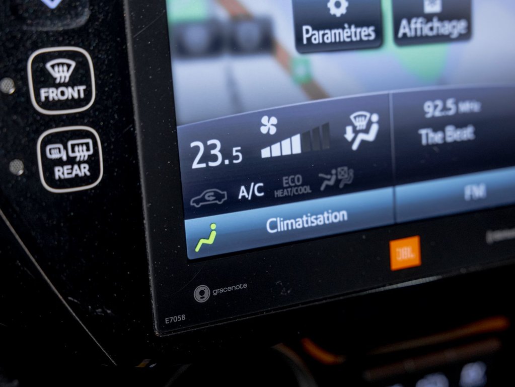 2022 Toyota Prius Prime in St-Jérôme, Quebec - 21 - w1024h768px