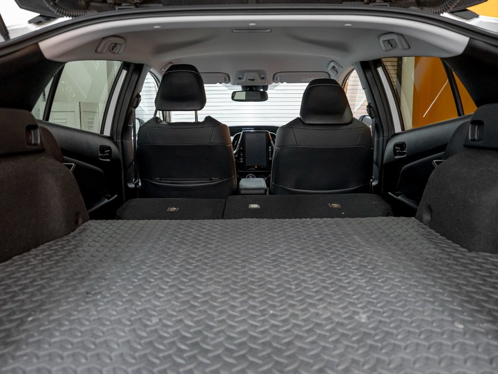 2022 Toyota Prius Prime in St-Jérôme, Quebec - 36 - w1024h768px
