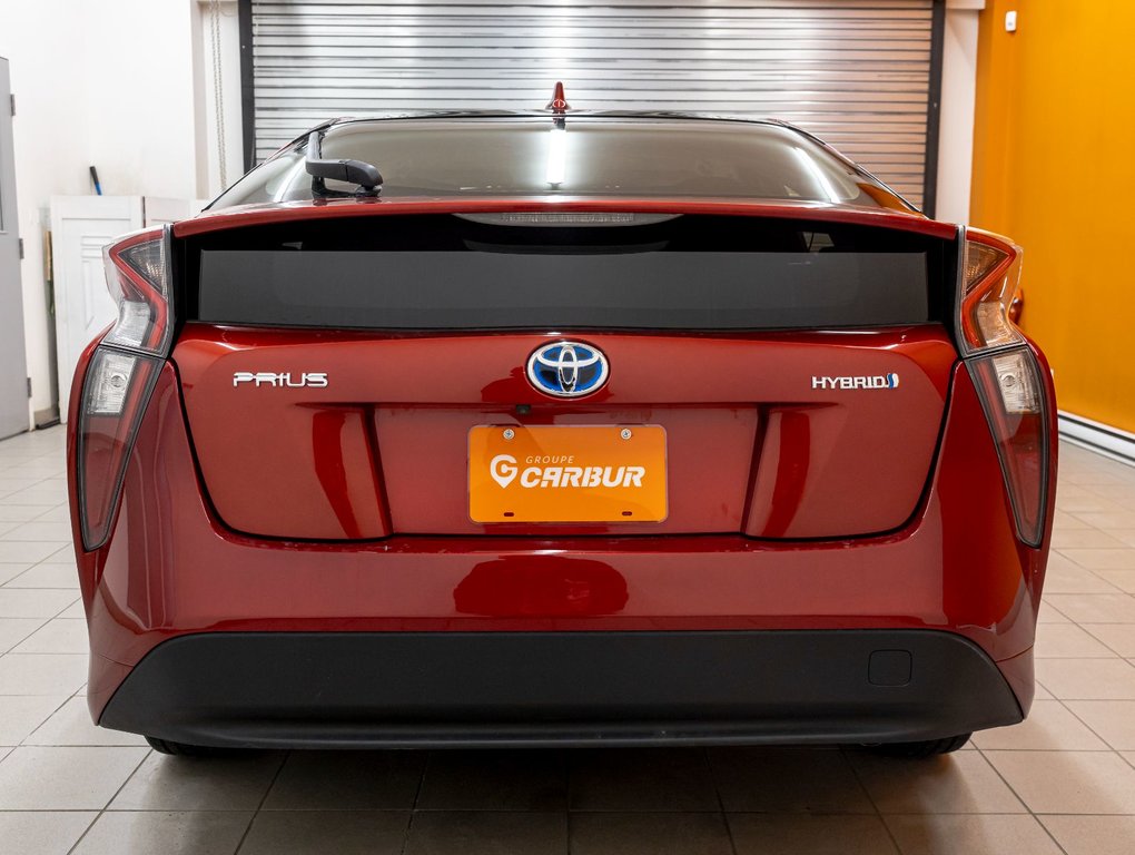 Toyota Prius  2017 à St-Jérôme, Québec - 5 - w1024h768px