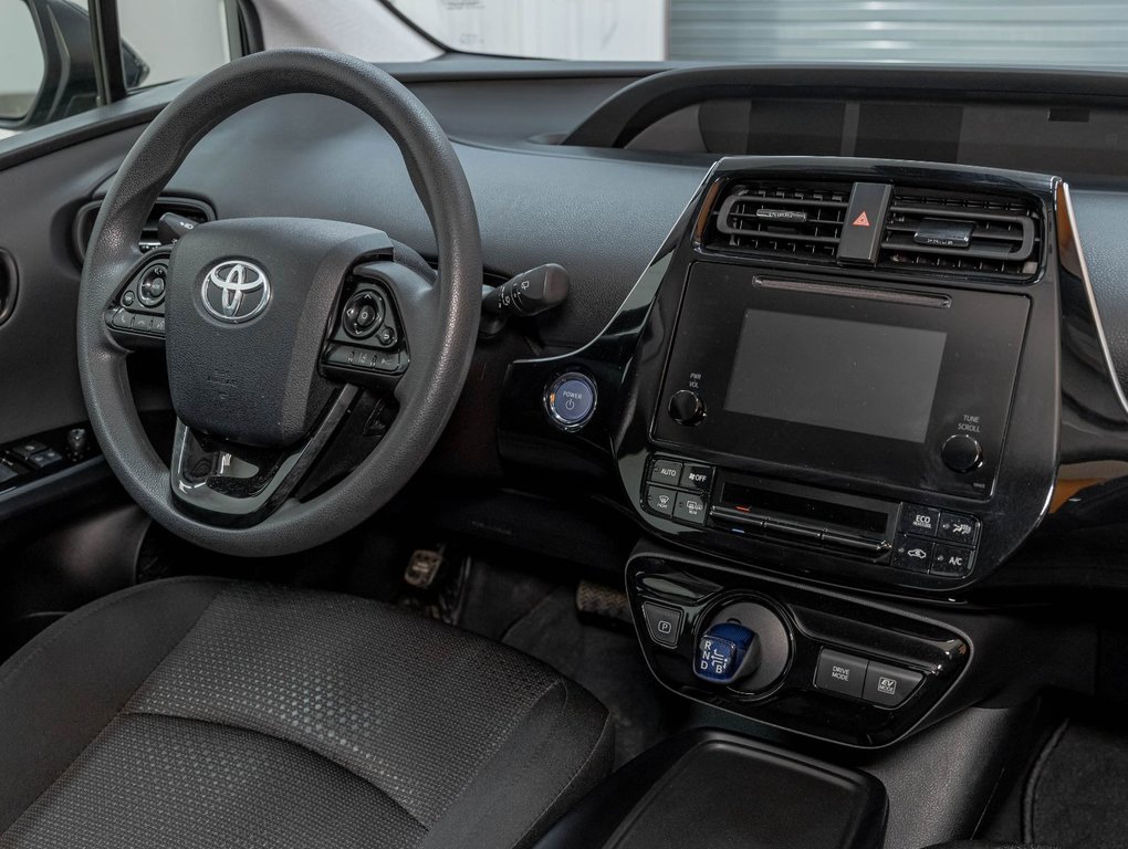 2019 Toyota Prius in St-Jérôme, Quebec - 26 - w1024h768px
