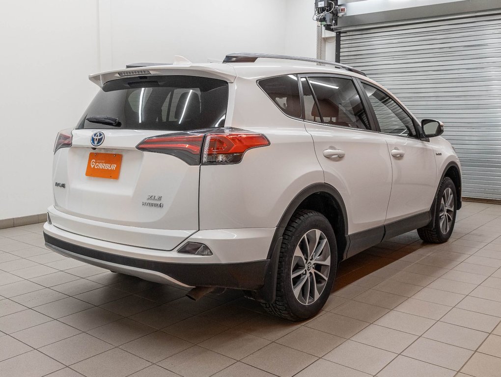 Toyota RAV4 Hybrid  2017 à St-Jérôme, Québec - 9 - w1024h768px