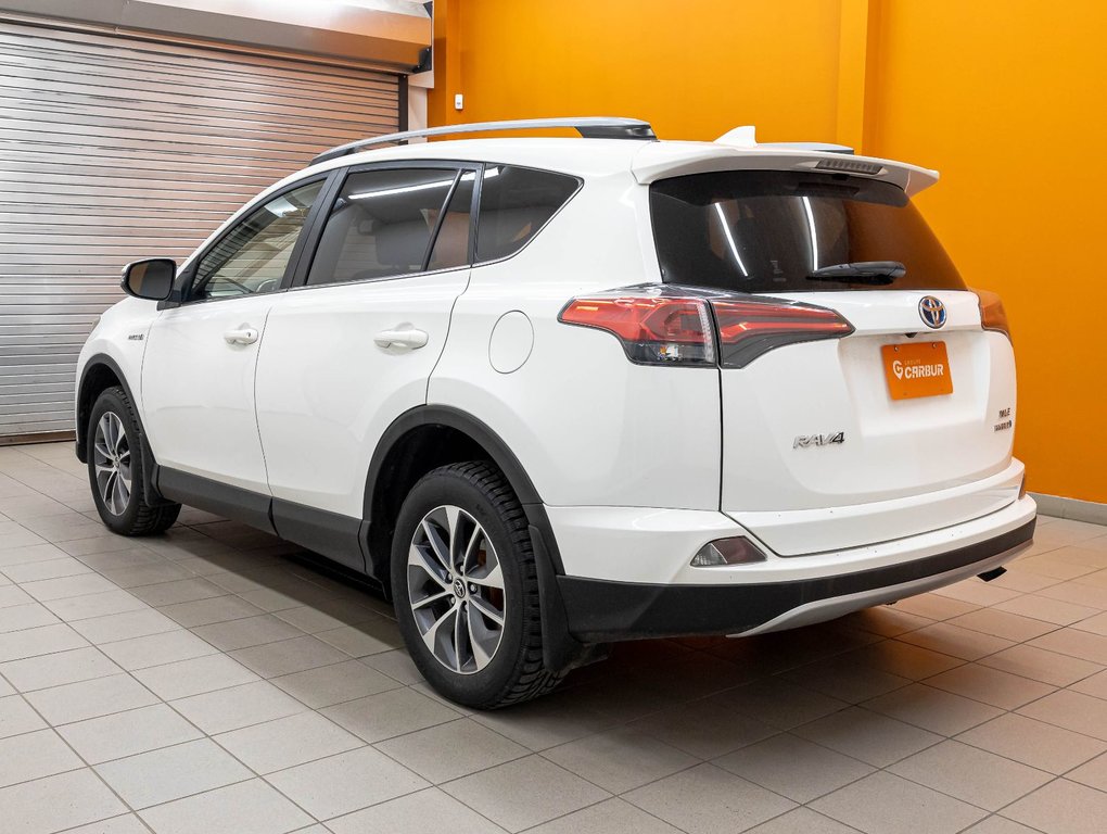 2017 Toyota RAV4 Hybrid in St-Jérôme, Quebec - 6 - w1024h768px