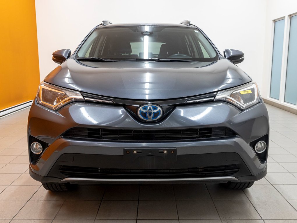 2017 Toyota RAV4 Hybrid in St-Jérôme, Quebec - 4 - w1024h768px