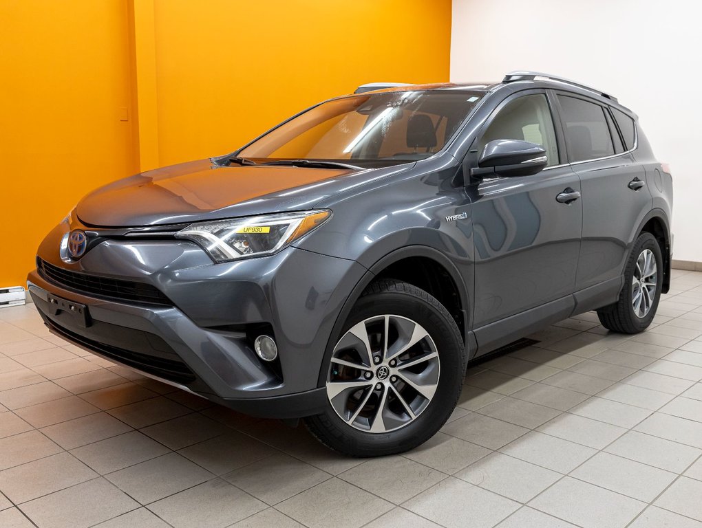 2017 Toyota RAV4 Hybrid in St-Jérôme, Quebec - 1 - w1024h768px