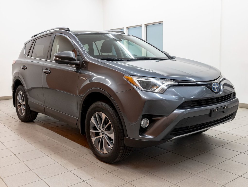 Toyota RAV4 Hybrid  2017 à St-Jérôme, Québec - 9 - w1024h768px