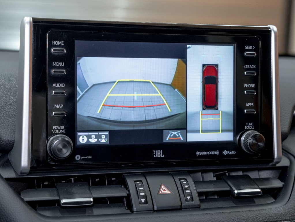 2020 Toyota RAV4 Hybrid in St-Jérôme, Quebec - 20 - w1024h768px