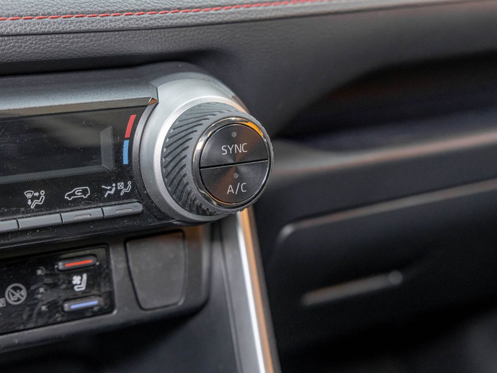 Toyota RAV4 Prime  2021 à St-Jérôme, Québec - 23 - w1024h768px