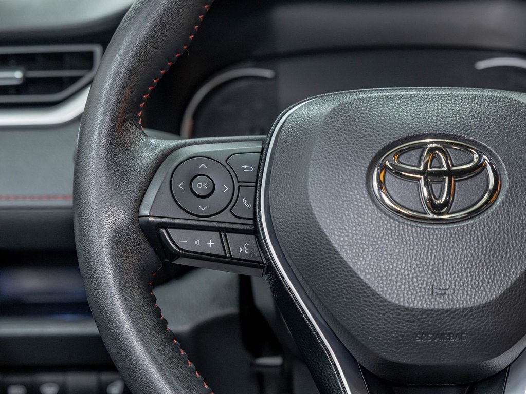 Toyota RAV4 Prime  2022 à St-Jérôme, Québec - 15 - w1024h768px