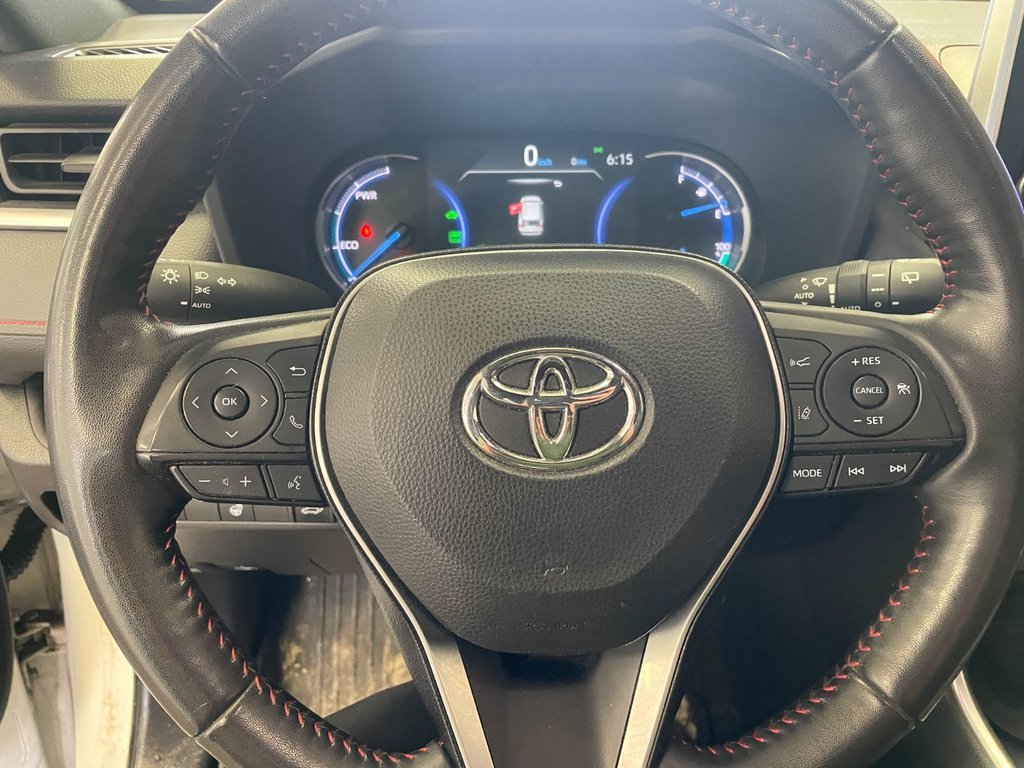 Toyota RAV4 Prime  2023 à St-Jérôme, Québec - 16 - w1024h768px