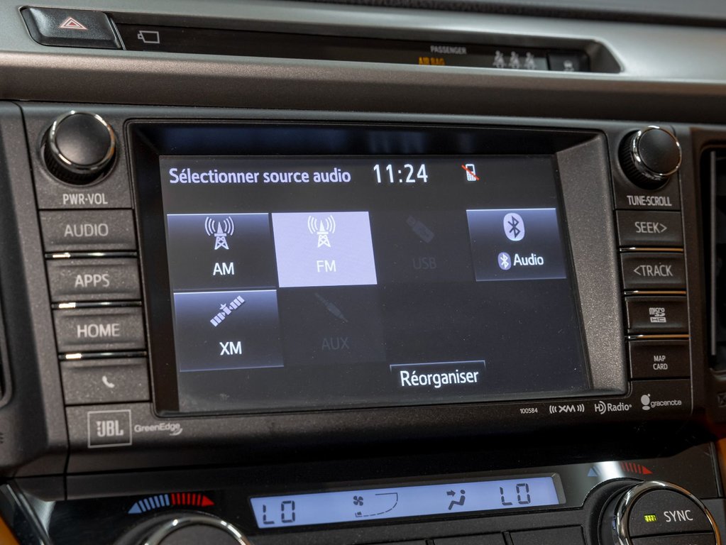 2017 Toyota RAV4 in St-Jérôme, Quebec - 18 - w1024h768px