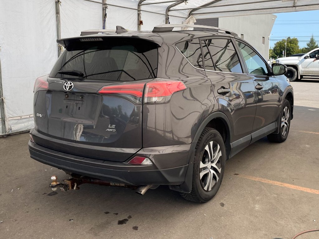 2017 Toyota RAV4 in St-Jérôme, Quebec - 8 - w1024h768px