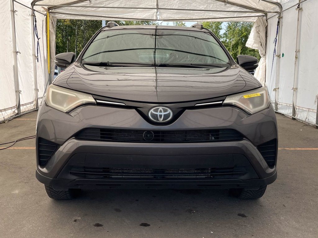 2017 Toyota RAV4 in St-Jérôme, Quebec - 4 - w1024h768px
