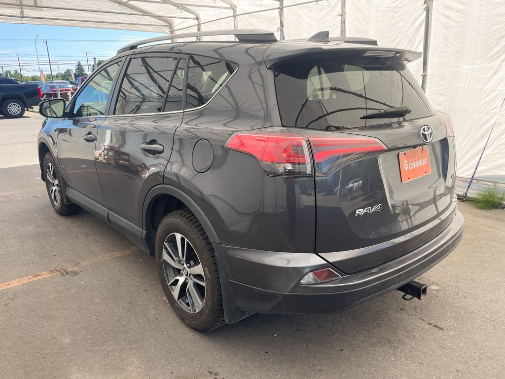 Toyota RAV4  2018 à St-Jérôme, Québec - 5 - w1024h768px