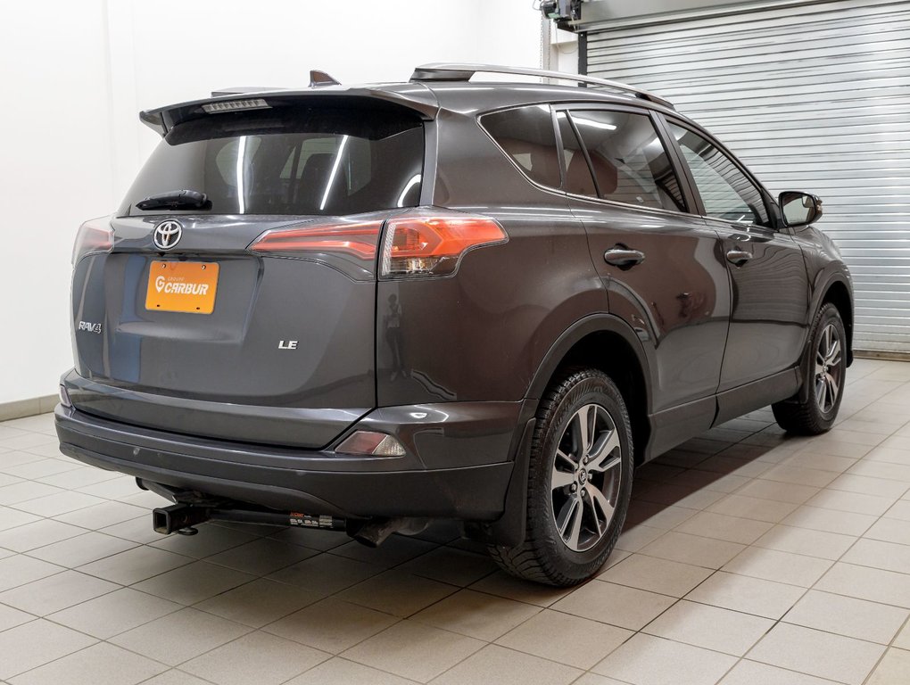 2018 Toyota RAV4 in St-Jérôme, Quebec - 8 - w1024h768px