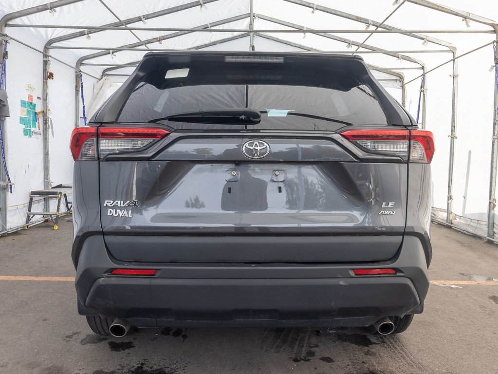 Toyota RAV4  2019 à St-Jérôme, Québec - 6 - w1024h768px