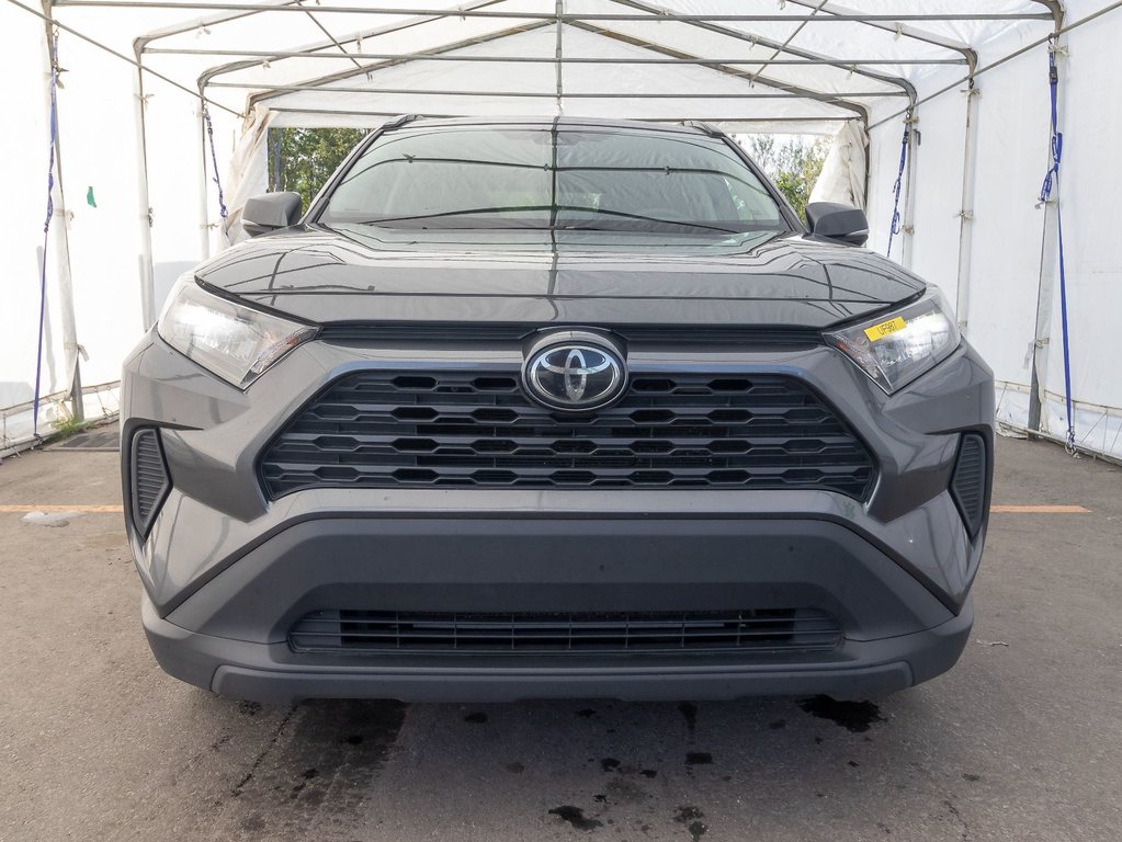 Toyota RAV4  2019 à St-Jérôme, Québec - 4 - w1024h768px