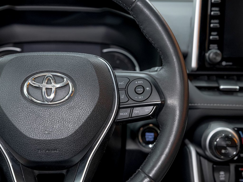 2019 Toyota RAV4 in St-Jérôme, Quebec - 16 - w1024h768px