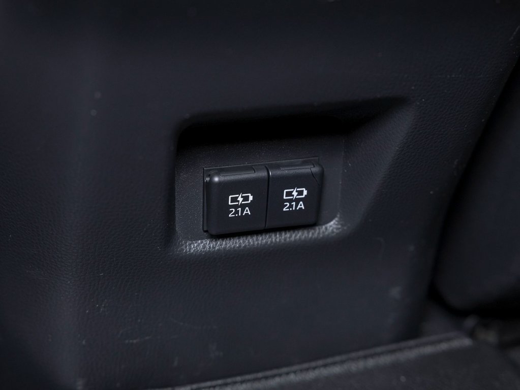 Toyota RAV4  2021 à St-Jérôme, Québec - 32 - w1024h768px