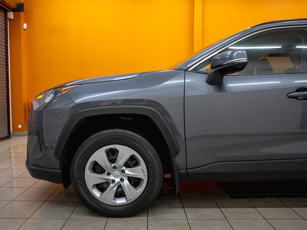 Toyota RAV4  2021 à St-Jérôme, Québec - 29 - w1024h768px