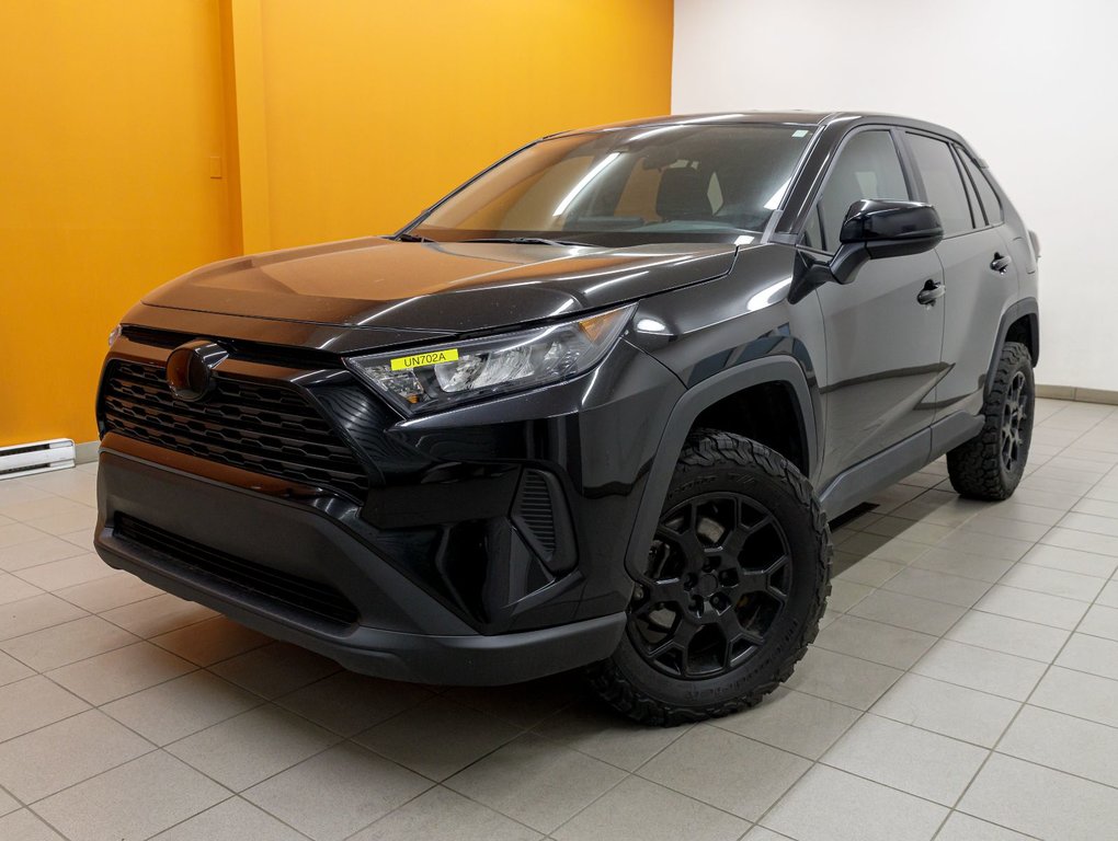 2023 Toyota RAV4 in St-Jérôme, Quebec - 1 - w1024h768px