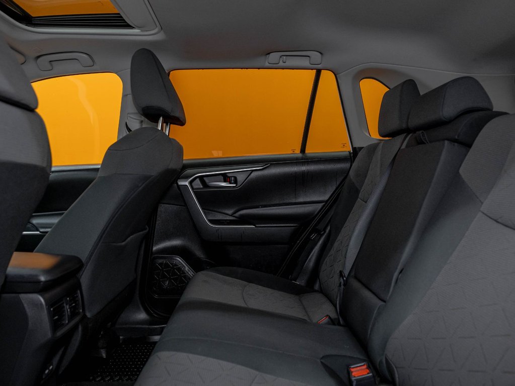 2023 Toyota RAV4 in St-Jérôme, Quebec - 31 - w1024h768px