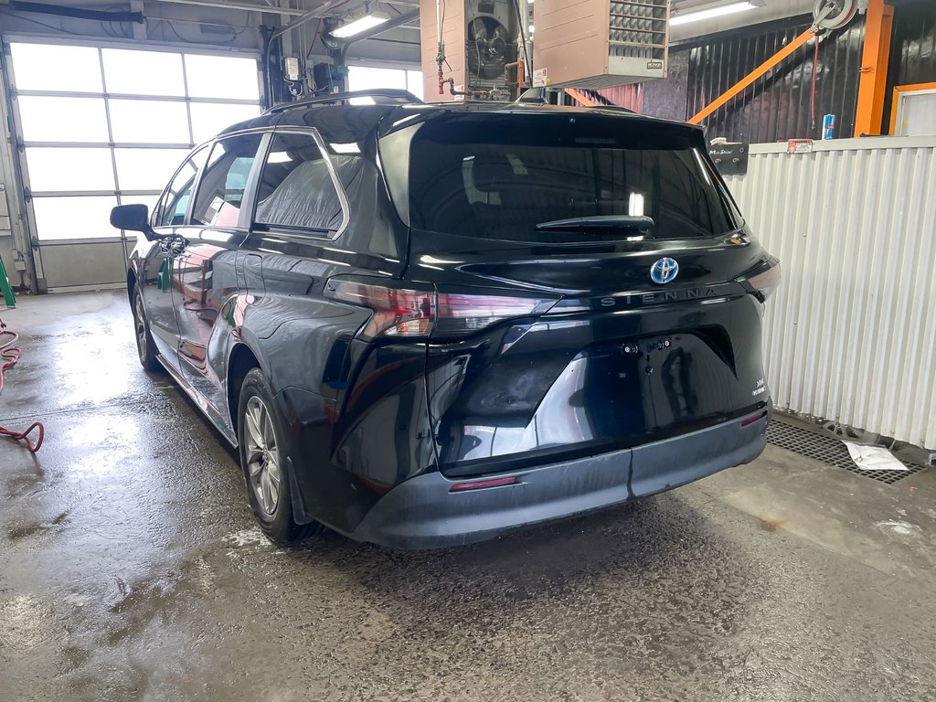 Toyota Sienna  2023 à St-Jérôme, Québec - 6 - w1024h768px