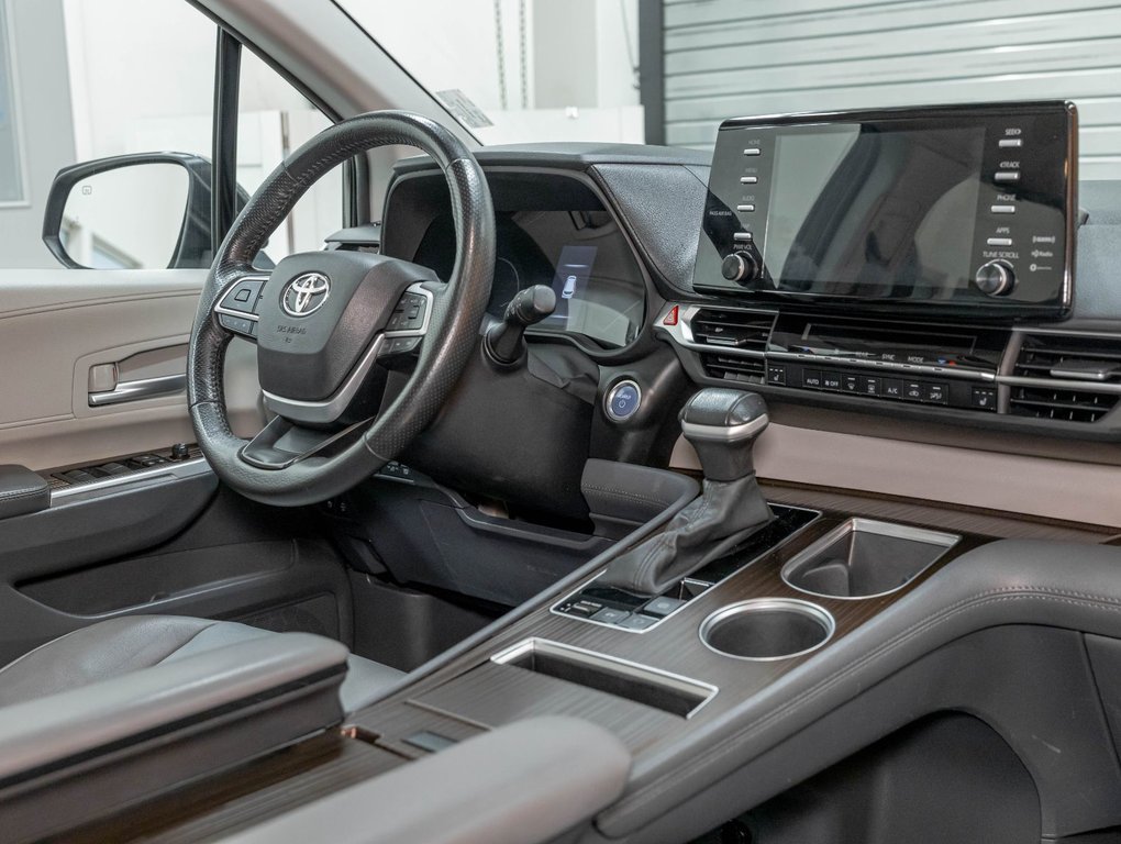 Toyota Sienna  2023 à St-Jérôme, Québec - 29 - w1024h768px