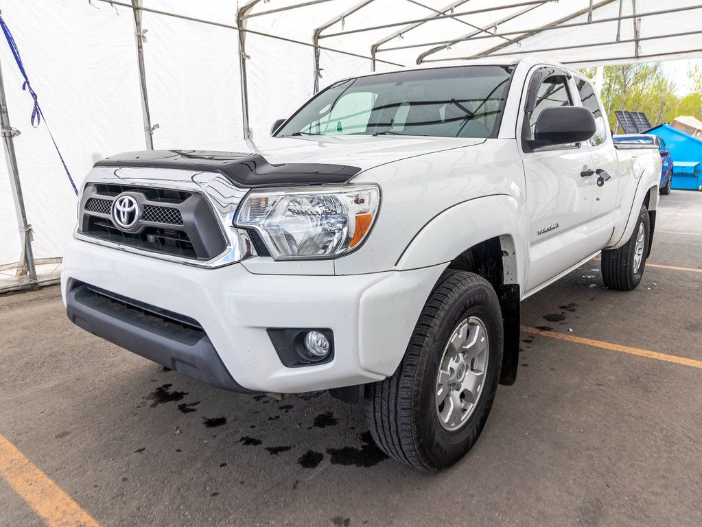 2015 Toyota Tacoma in St-Jérôme, Quebec - 1 - w1024h768px