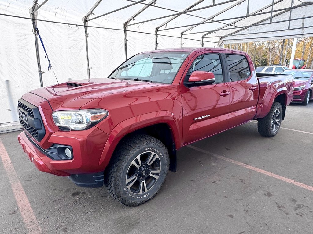 2016 Toyota Tacoma in St-Jérôme, Quebec - 1 - w1024h768px