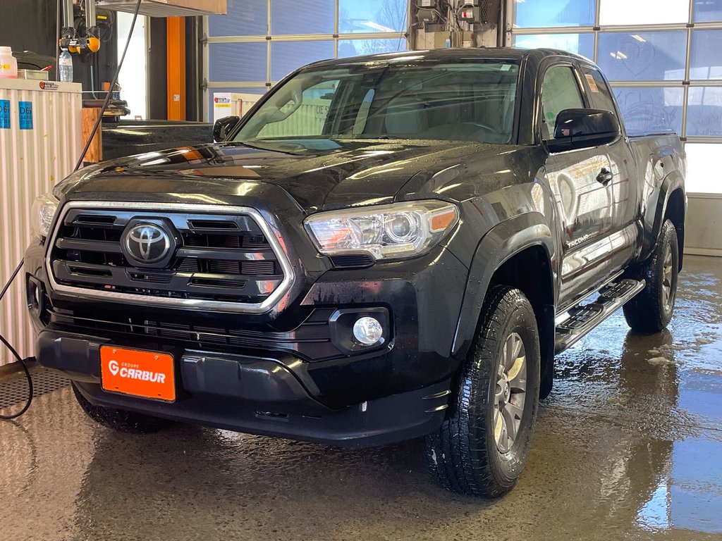 2018 Toyota Tacoma in St-Jérôme, Quebec - 1 - w1024h768px