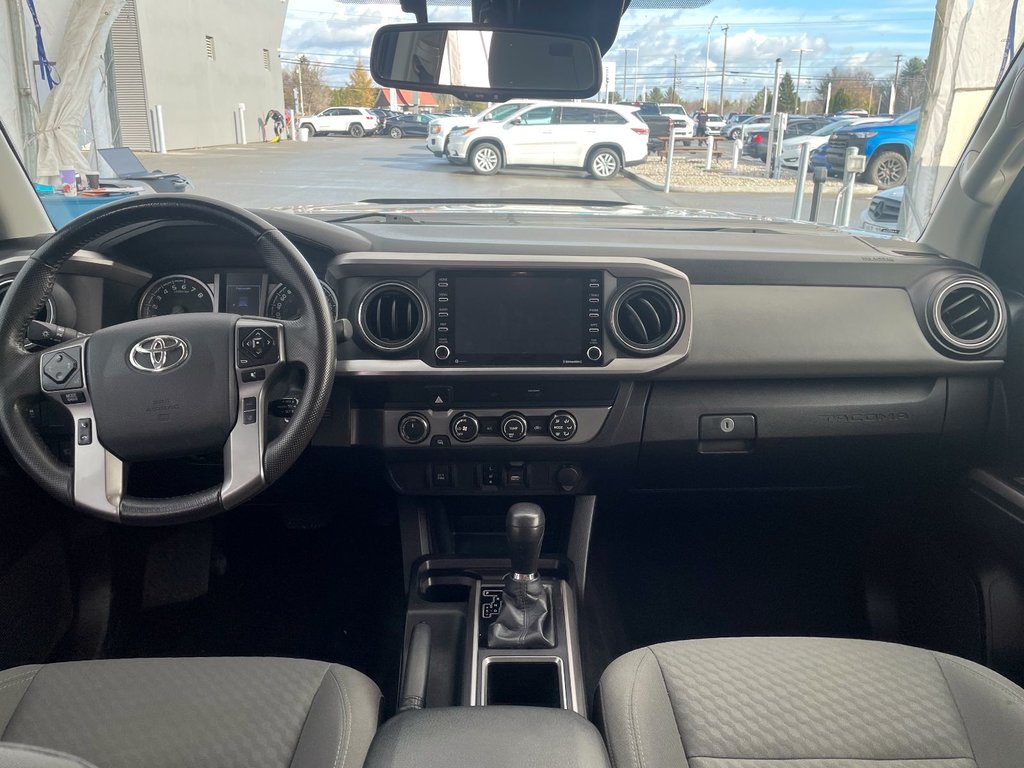 2020 Toyota Tacoma in St-Jérôme, Quebec - 9 - w1024h768px